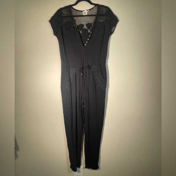 Anthropologie Crinkle Gauze Jumpsuit with Floral Appliqué and Mesh by Lilka
XS - Picture 5 of 16